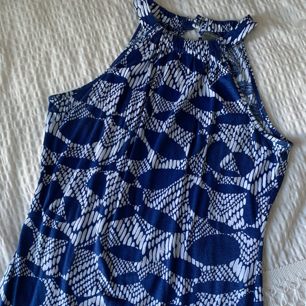 Ann Taylor high neck sleeveless top